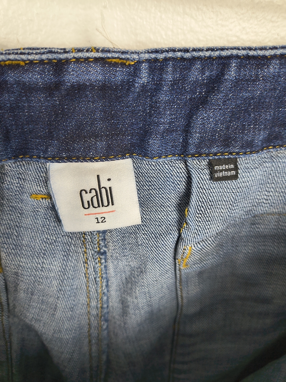 Cabi Lido Crop Jeans Women's 12 Blue Denim Wide Leg Pockets Stretch Mid Rise - Picture 8 of 9